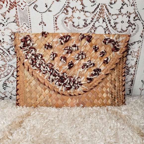 VINTAGE Woven Straw Floral Boho Basket Envelope Clutch Handbag - Picture 2 of 6